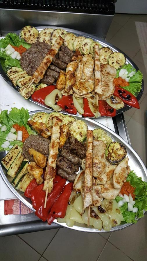 Bungalo 호텔 부젯 외부 사진